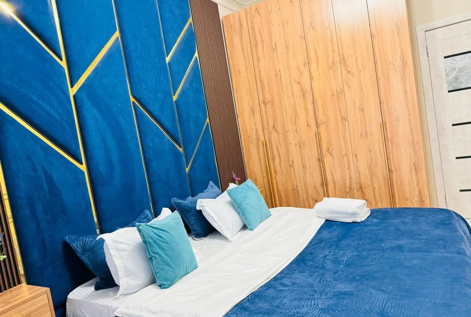 Apartment Красивая Квартира В Комфорт Сити Almaty